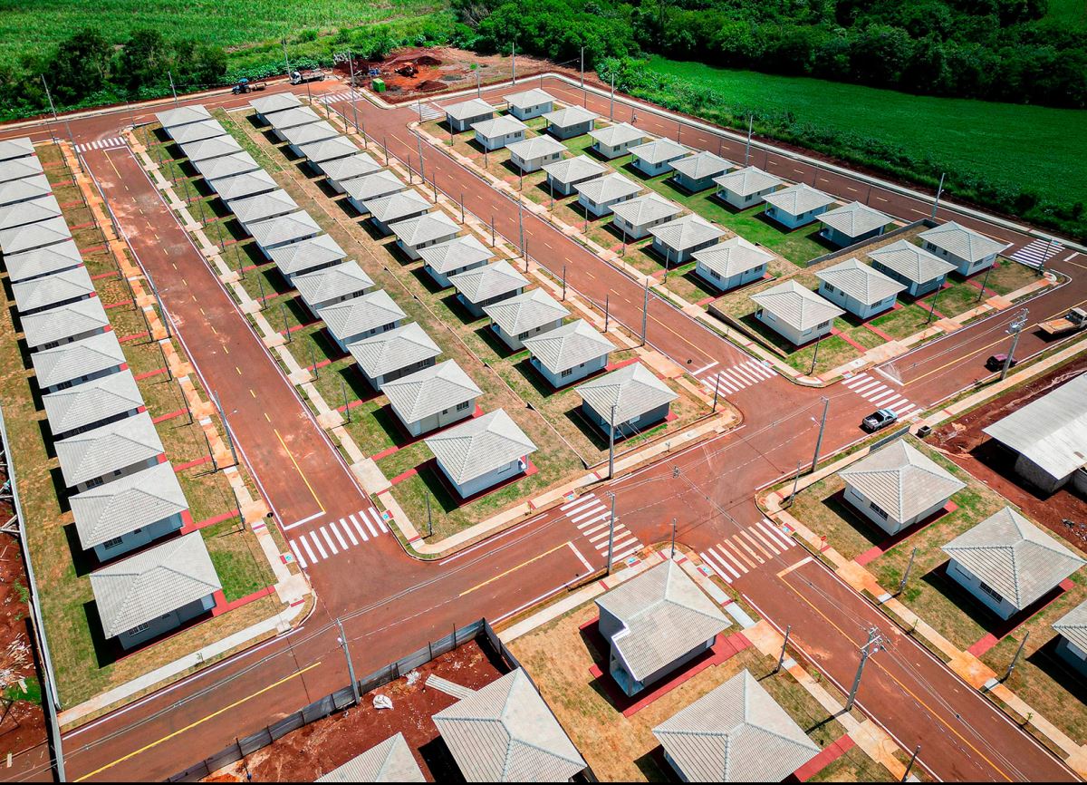 89 famílias realizam o sonho da casa própria em Jussara e Santa Cruz de Monte Castelo