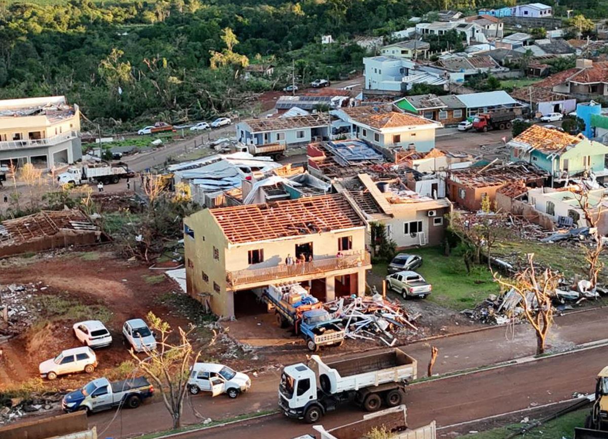 Governo anuncia R$ 50 milhões para reconstrução de Rio Bonito do Iguaçu após calamidade